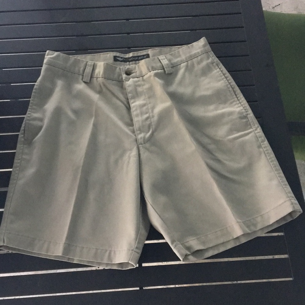 Khaki dockers - flat front